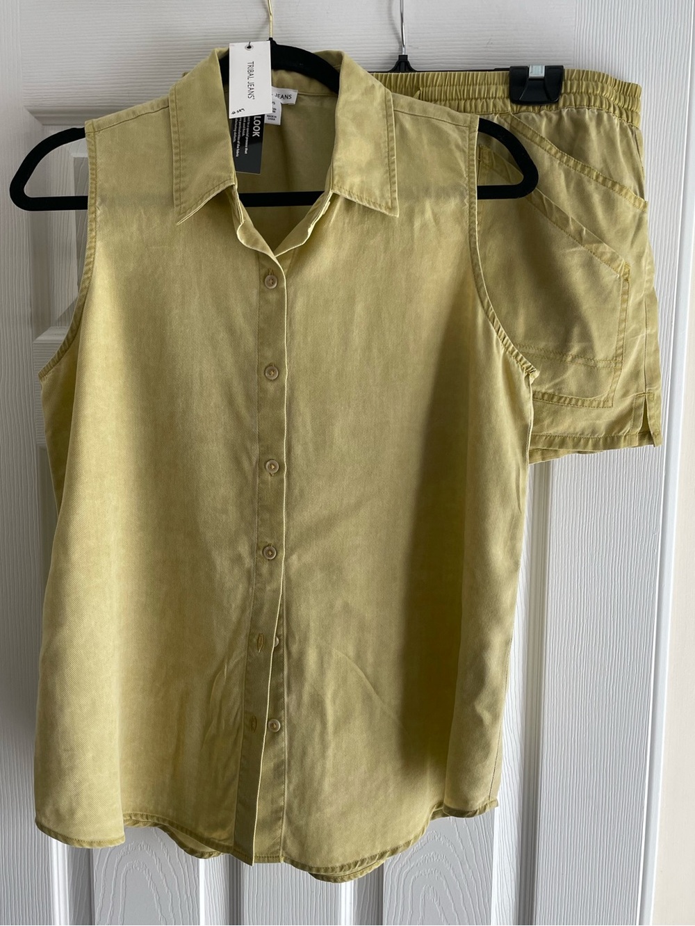 BNWT Tribal Jeans Set